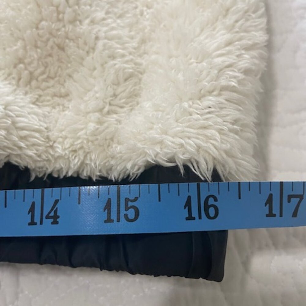 UGG Niko Sherpa Crewneck Pullover, Size Large - Picture 9 of 11